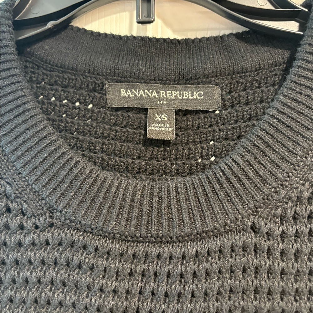 Textured Sweater Tank - Picture 3 of 4
